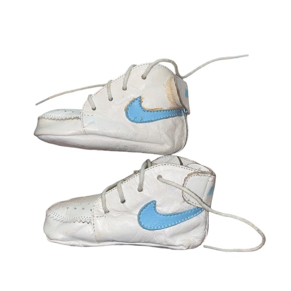 RARE 1984 Nike Michael Jordan Carolina Blue Gen 1 Sweet Dreams Baby Shoe Size 0 - Picture 2 of 11
